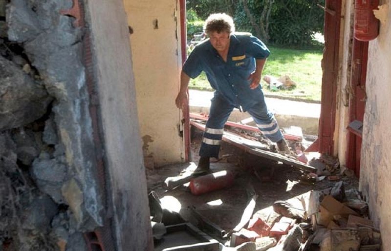 Una bomba de ETA estalla en el chalé del dueño de Astilleros Murueta sin causar heridos