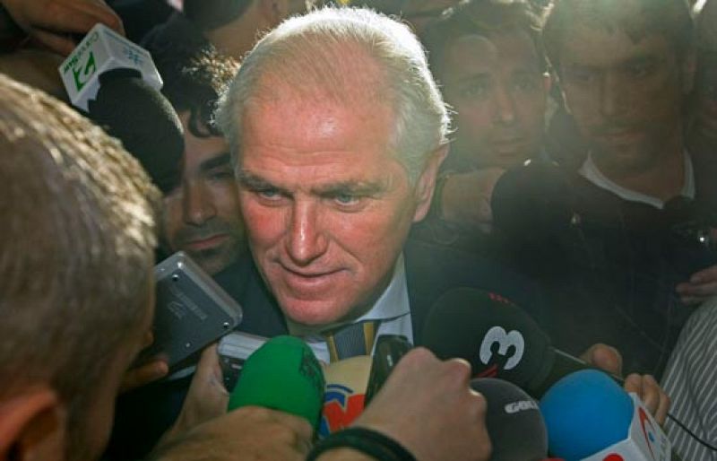 Boluda: "Me cuesta creer que Calderón se presente a las elecciones"