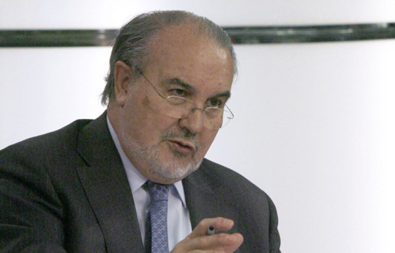 Barreda se siente "más seguro" tras la intervención de CCM, que Chaves aplaude