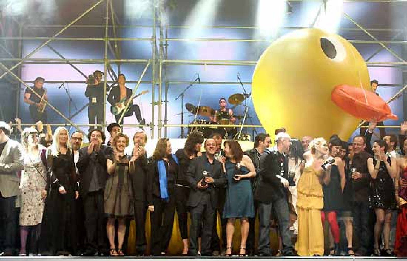 La gala de la XII edición de los Premios Max - Informativo 24h | Ver