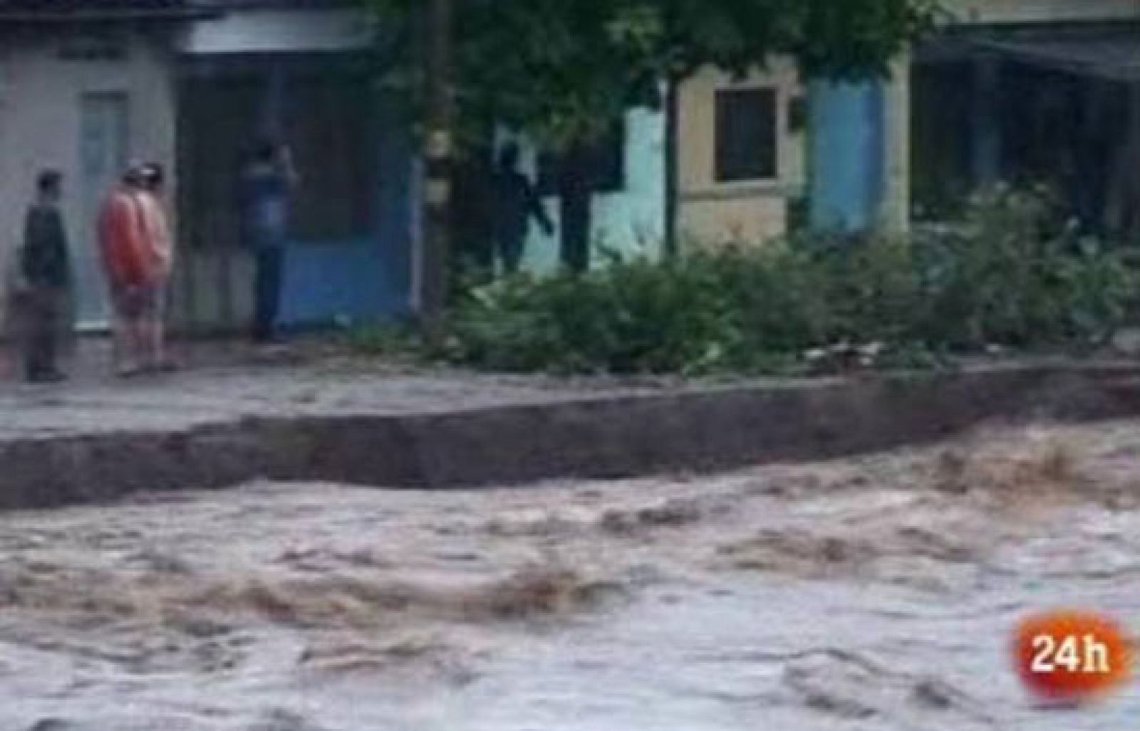 Las inundaciones en Colombia dejan más de 50.000 damnificados | Ver