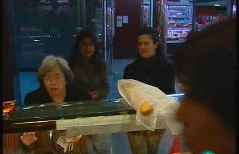 Xile: cloïsses amb salsa verda i papas rellenas