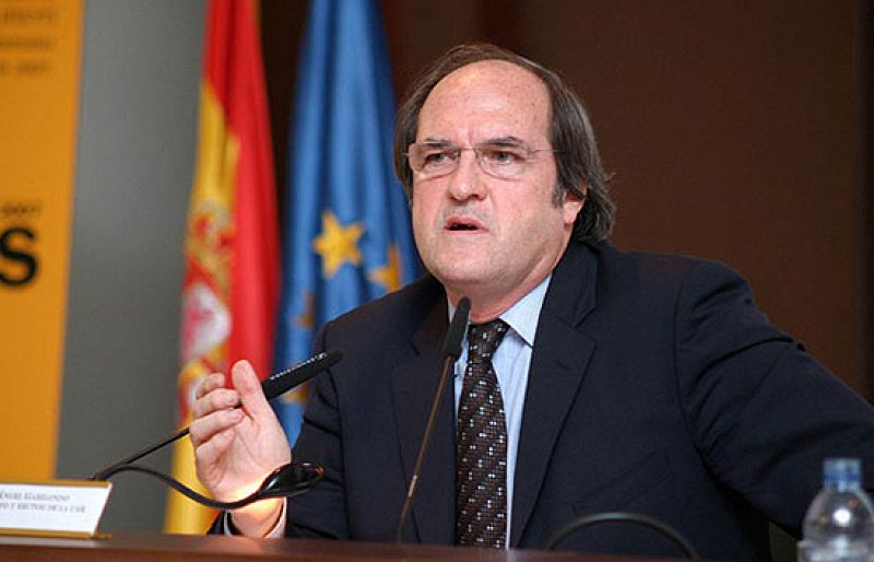 Ángel Gabilondo, de la Universidad a Moncloa