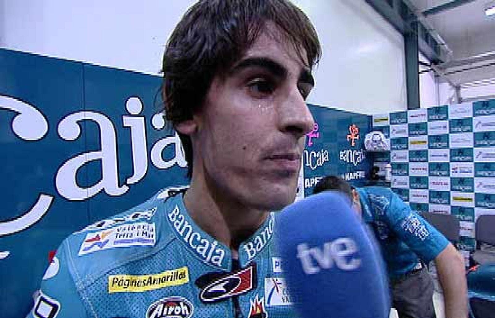 El piloto español de 125 cc Julián Simón se muestra satisfecho por su segundo puesto.