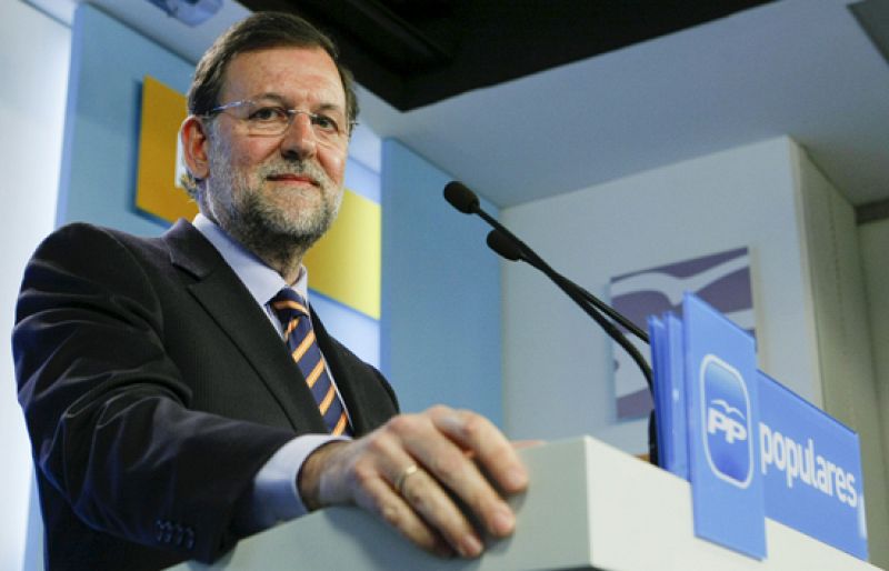 Rajoy: "La trayectoria económica de la vicepresidenta económica es una página en blanco"