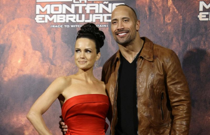Dwayne Johnson protagoniza 'La montaña embrujada', lo último de la factoría Disney