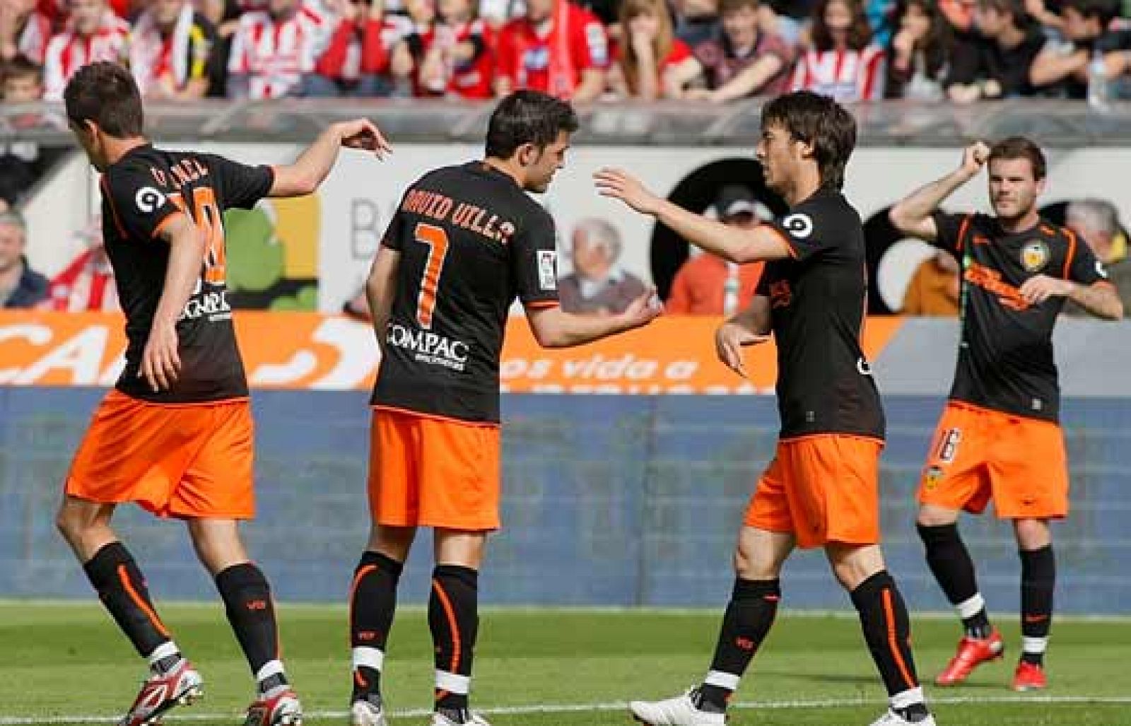 Valencia y Sevilla, a por la tercera plaza | Ver