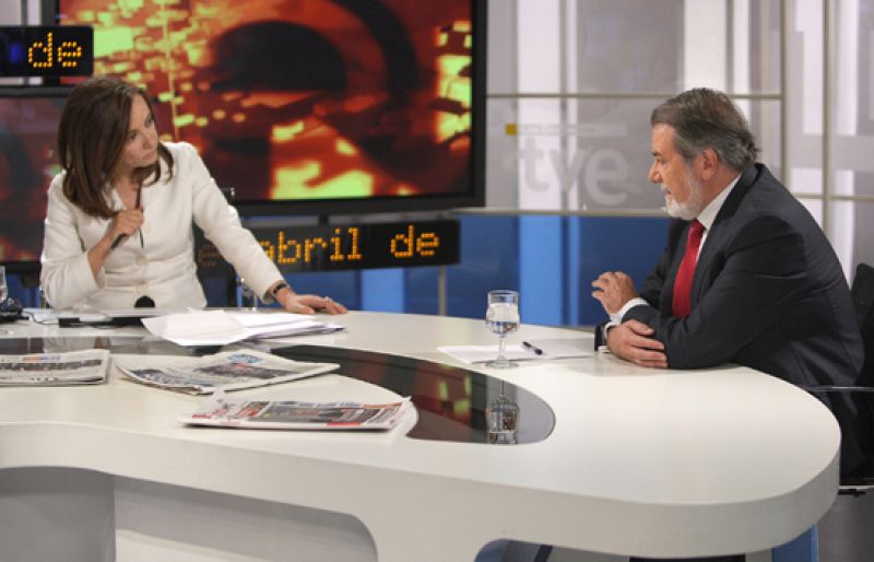 Mayor Oreja aboga por volver al espíritu reformador de Aznar para salir de la crisis