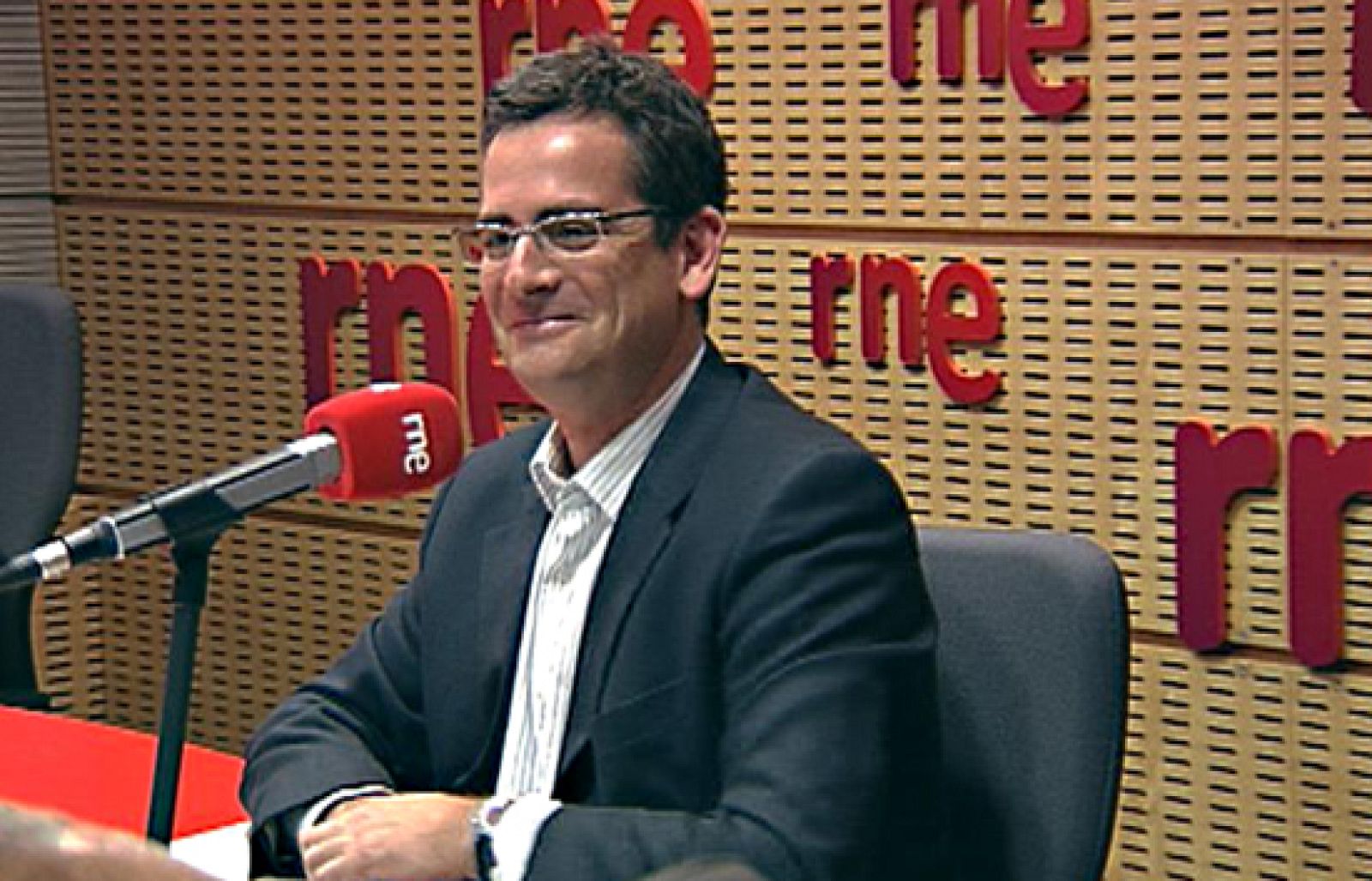 El presidente del PP vasco, Antonio Basagoiti, ha señalado que el PSOE y el PP tienen "una oportunidad histórica para dar la puntilla a ETA".