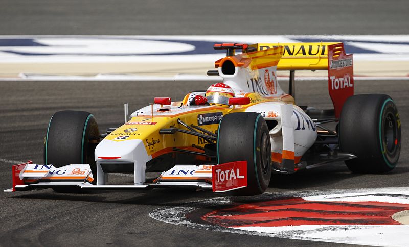 Alonso termina octavo en Bahrein