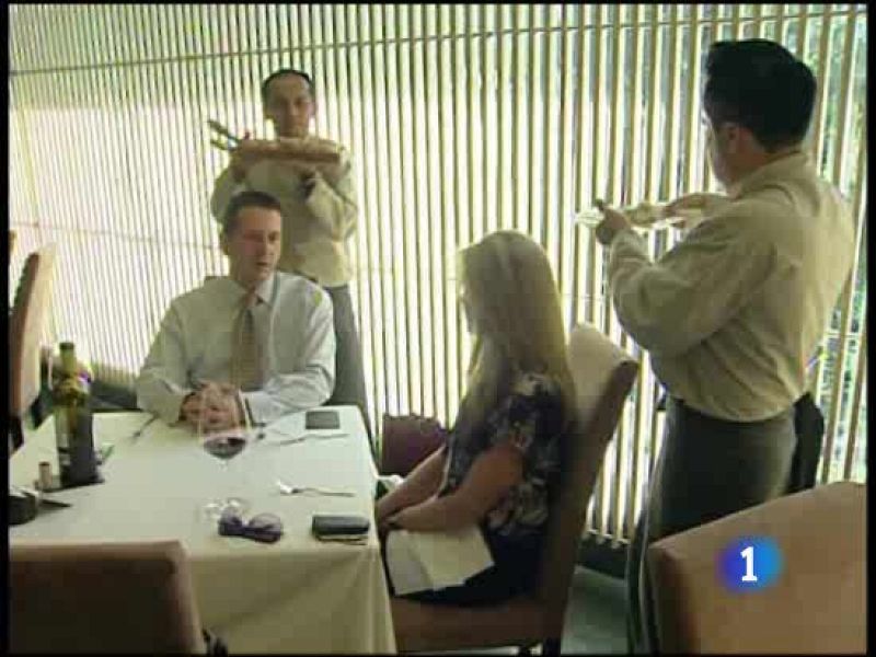 Desinfectan México D.F. para volver a la normalidad