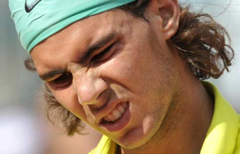 Nadal no quiere jugar en tierra azul