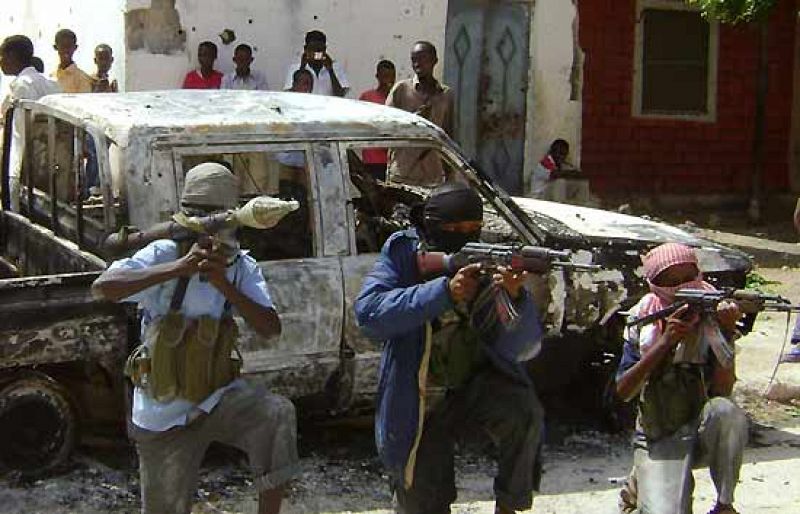 Quince muertos al caer una granada en una mezquita en plena ola de violencia somalí