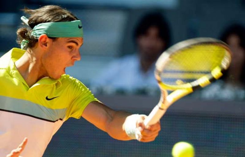 Nadal arrasa en su debut en Madrid
