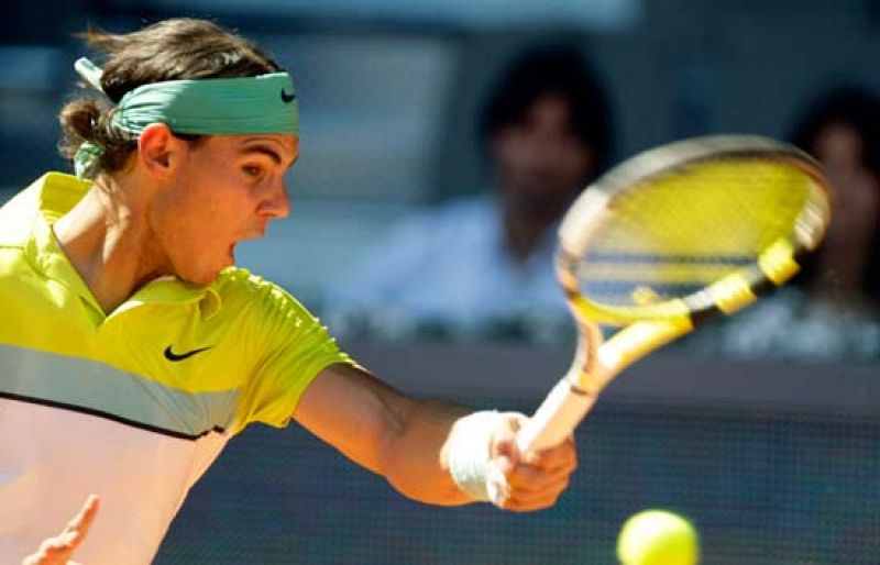 Nadal arrasa en su debut en Madrid