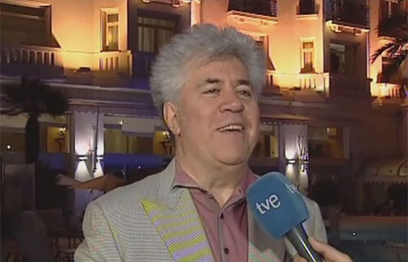 Almodóvar: "Cannes no me debe la Palma de Oro"