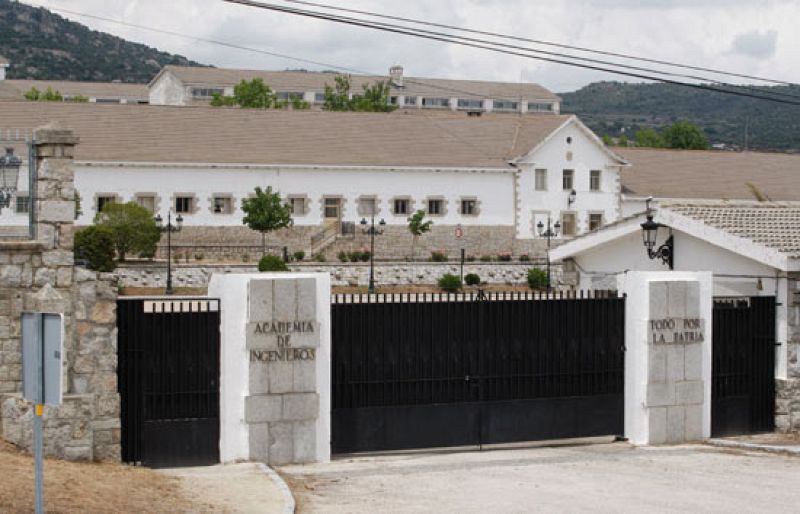 Cuarentena durante toda la semana en la base de Hoyo, donde ya hay 18 contagios