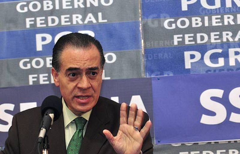 Detienen a diez alcaldes, un juez y varios altos cargos vinculados a los narcos en México
