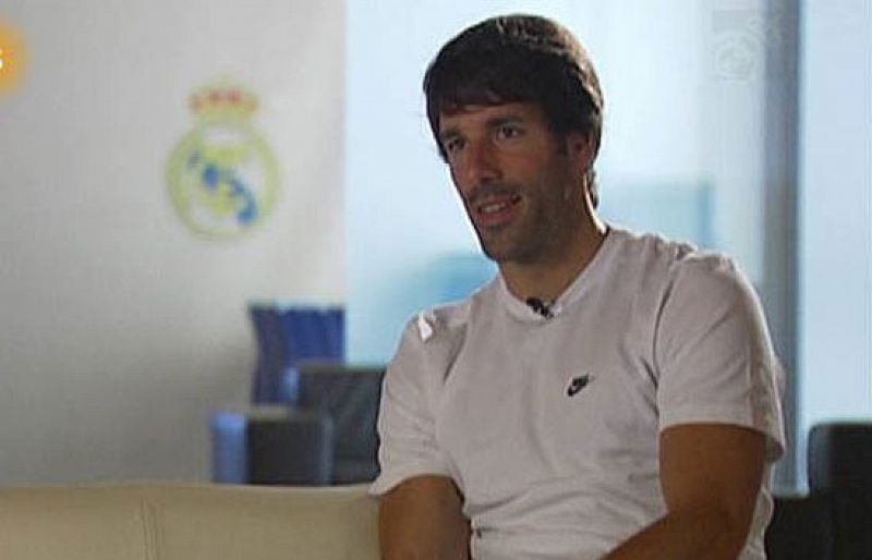 Van Nistelrooy: "Volveré a jugar en el Bernabéu"