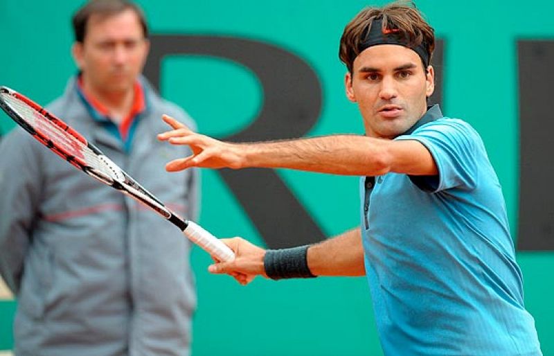 Federer suda para eliminar a José Acasuso