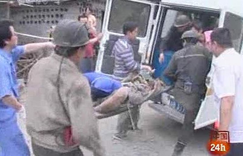 La cifra de muertos en China por una explosión de gas en una mina asciende a 30