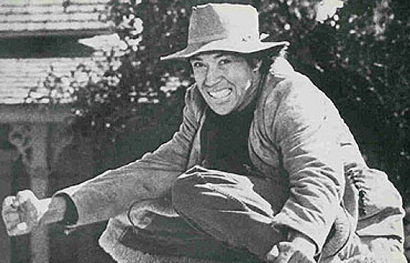 Hallan ahorcado al actor David Carradine en la habitación de su hotel en Bangkok