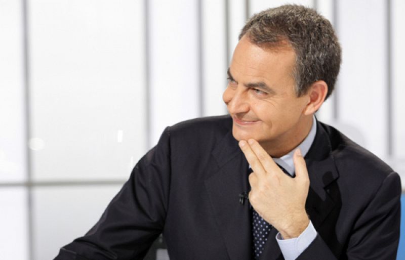 Zapatero reconoce que se "juega algo" en las europeas y pide al PP "cautela" sobre su victoria