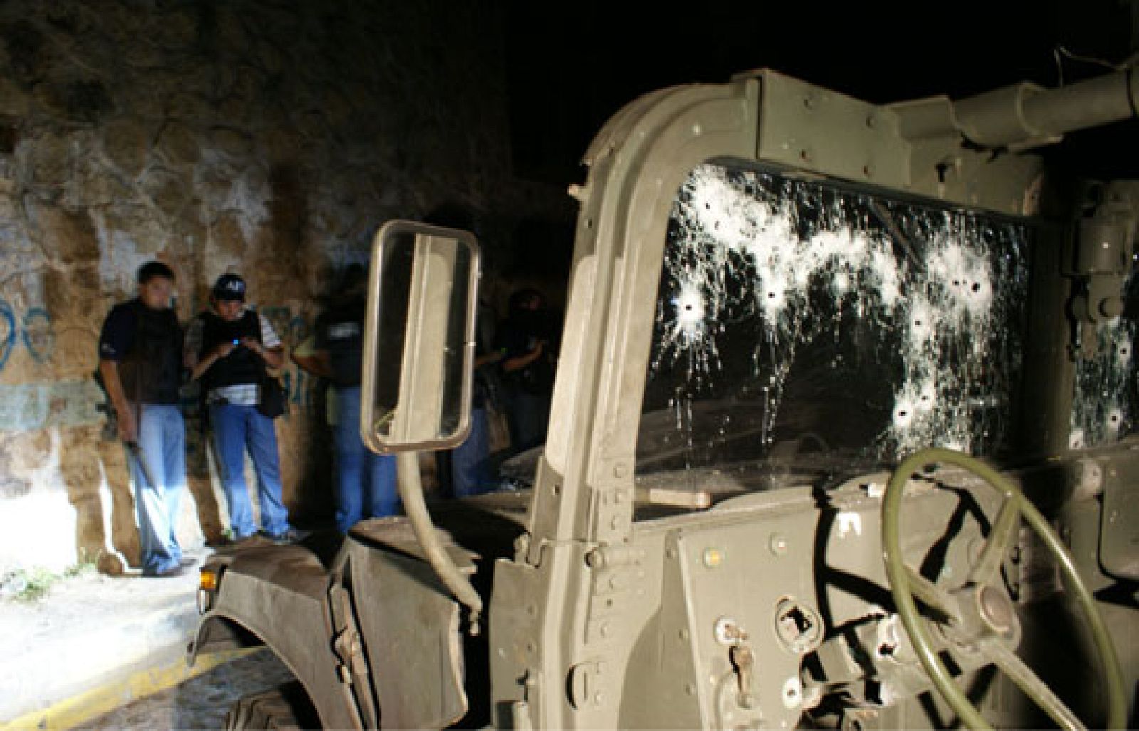 18 muertos en un tiroteo en México | Ver