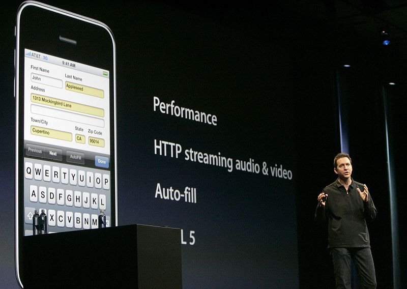 Apple anuncia un nuevo modelo de iPhone, más rápido y con cámara de vídeo
