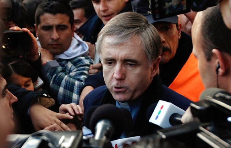 La Justicia argentina condena a 15 años de prisión a un sacerdote católico por pederastia