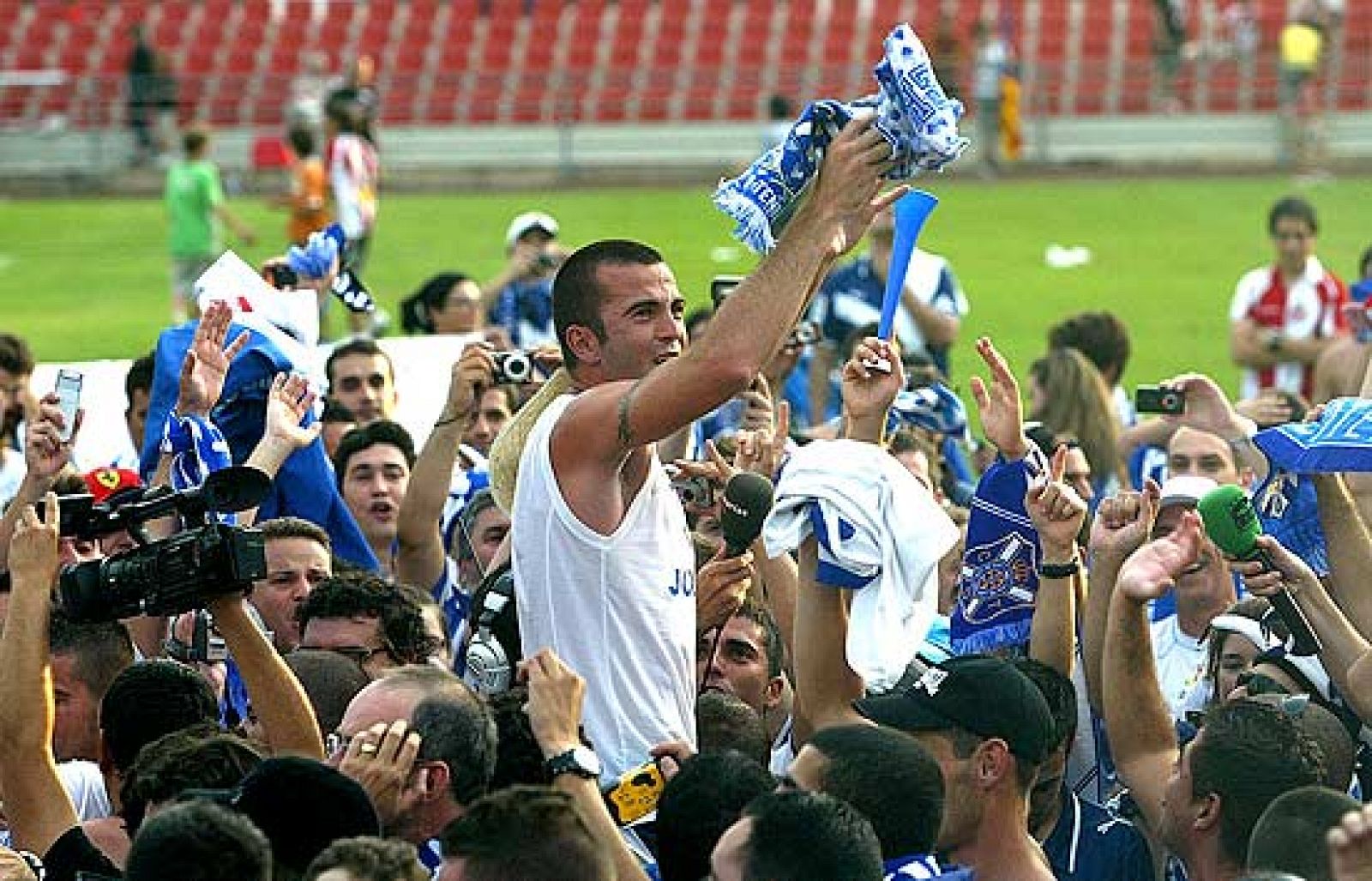 Tenerife se vuelca con su equipo | Ver