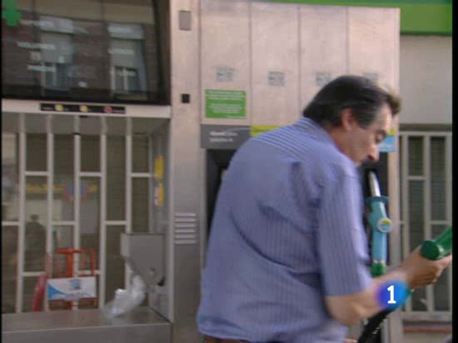 El Gobierno no descarta nuevas subidas de impuestos para reducir el déficit del Estado | Ver