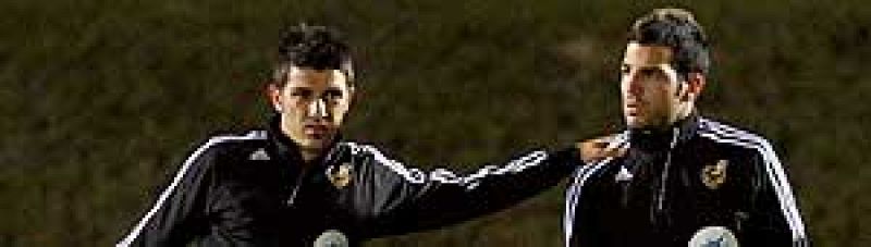 El Valencia desmiente un acuerdo por Villa