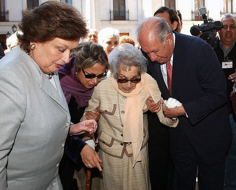 Fallece la viuda de Allende a los 94 años