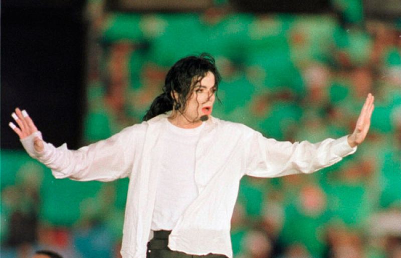 La familia de Michael Jackson solicita la realización de una segunda autopsia