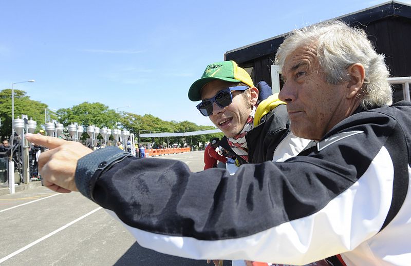 Giacomo Agostini cree que Valentino Rossi batirá su récord en "dos o tres años"