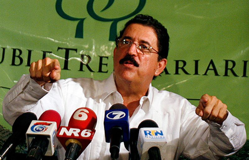 Micheletti establece toque de queda en Honduras y Zelaya se desplaza a Nicaragua
