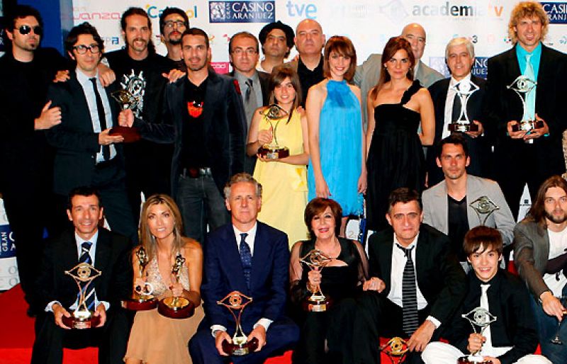 Lorenzo Milá, Cuéntame y Concha Velasco triunfan en los Premios de la Academia de Televisión