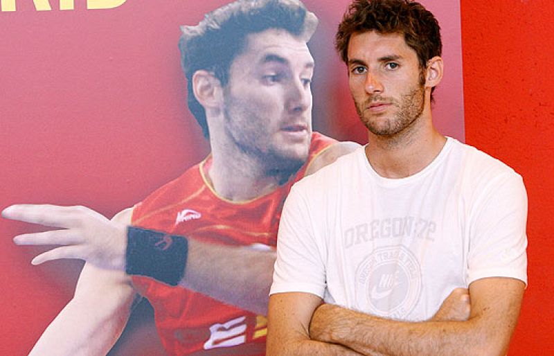 Rudy aconseja a Ricky