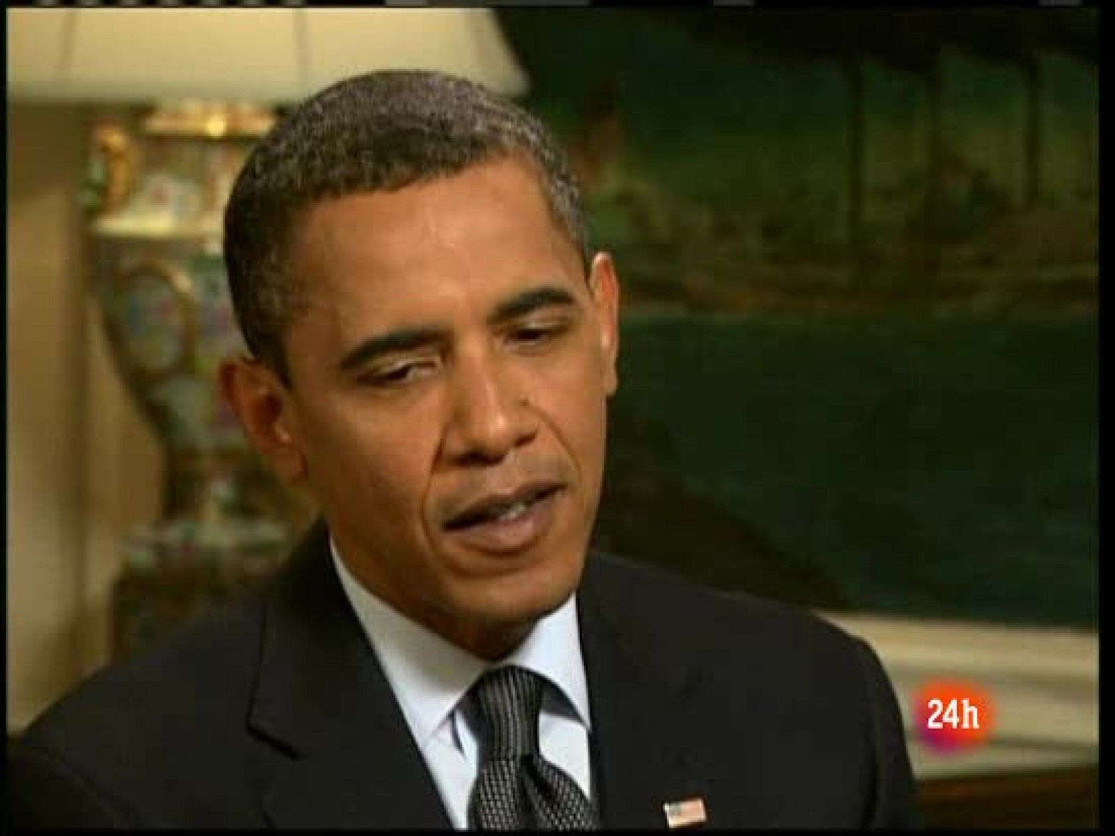 El presidente de Estados Unidos escucha la música de Michael Jackson en su iPod | Ver