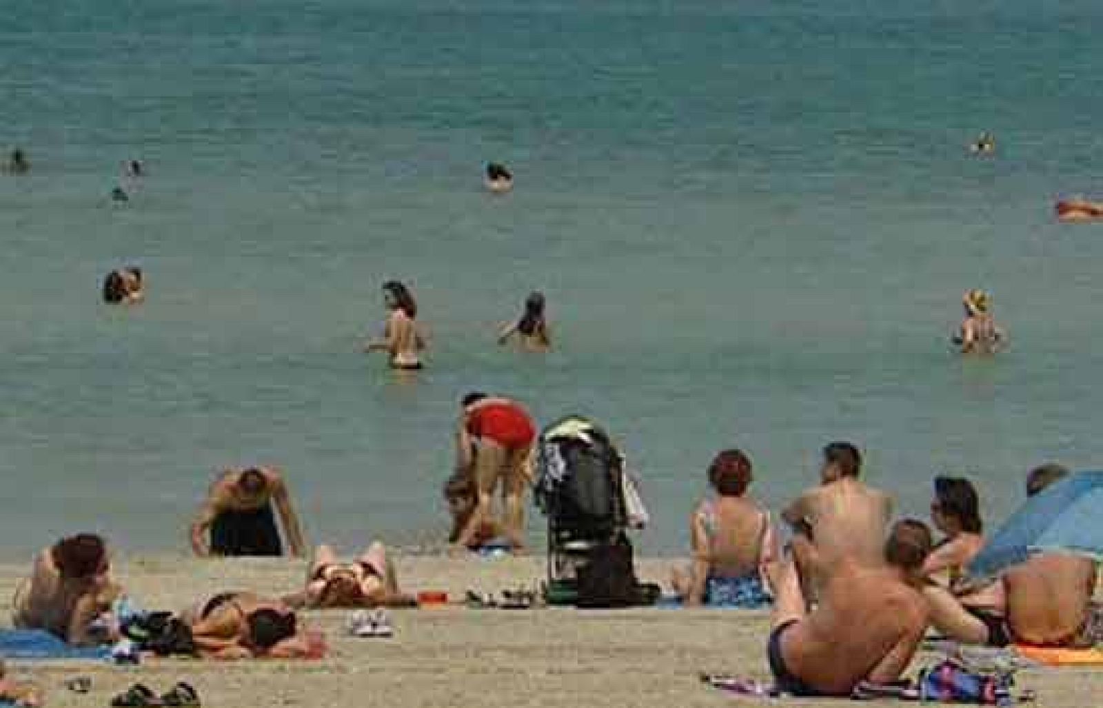 El turismo desciende menos de lo esperado | Ver