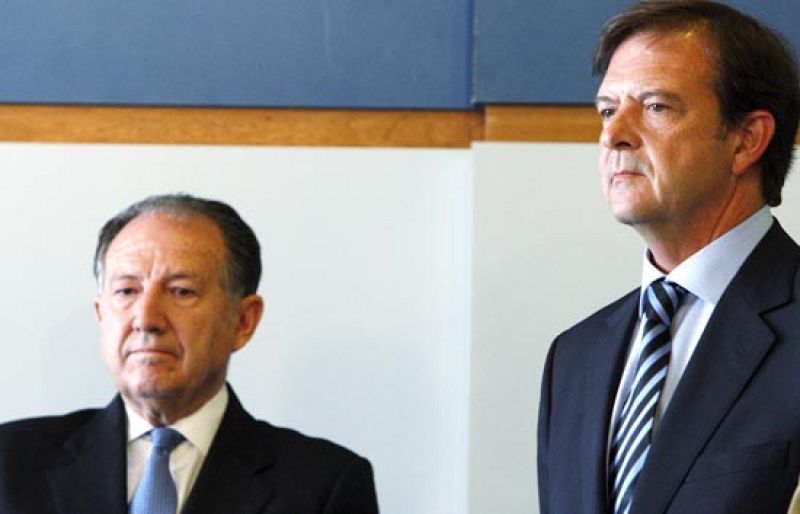 Chacón: con Sanz Roldán comienza "una nueva etapa" en el CNI en la que "los éxitos se ampliarán"