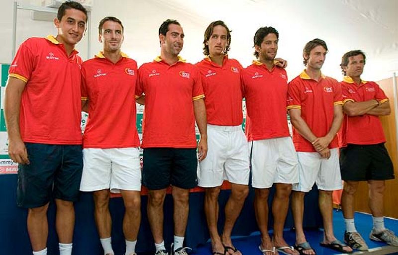 España busca en Marbella el billete para semifinales