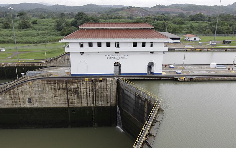 Sacyr lidera la subida del Ibex 35 tras conseguir las obras de ampliación del Canal de Panamá