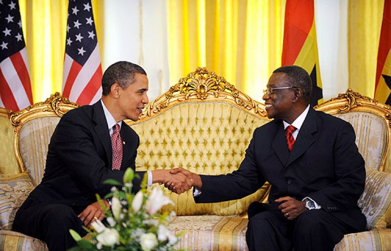 Obama afirma que "África no está al margen de los asuntos internacionales" en su visita a Ghana