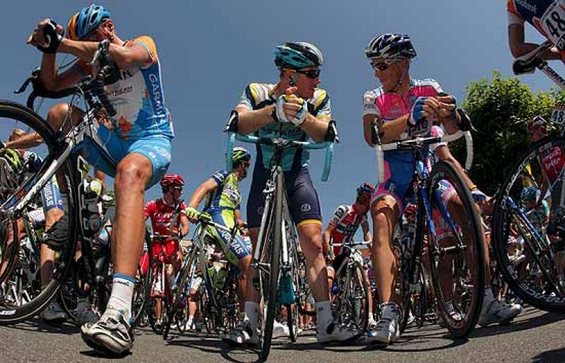 El Astana, candidato a morir de éxito