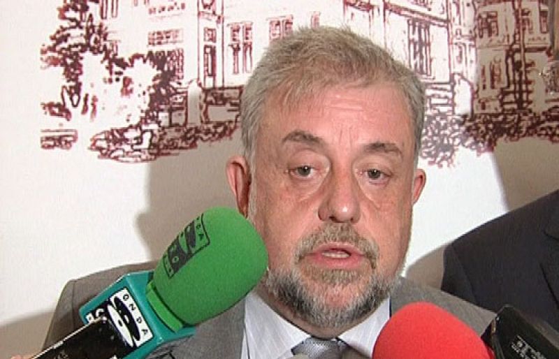 El Gobierno admitirá la propuesta de ampliar a un año los 420 euros para parados sin subsidio