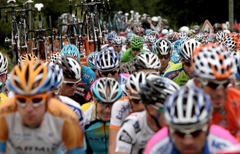 Prudhomme acusa a los equipos de aliarse y buscar "el menor espectáculo posible"