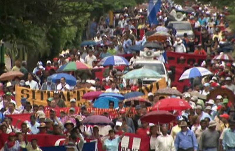 Decretan nuevo toque de queda en Honduras antes de las protestas a favor de Zelaya