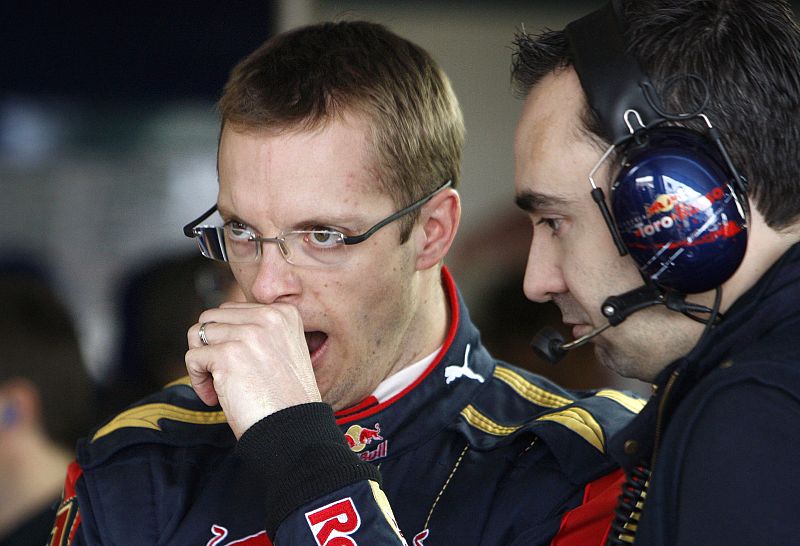 Toro Rosso despide al francés Sebastian Bourdais